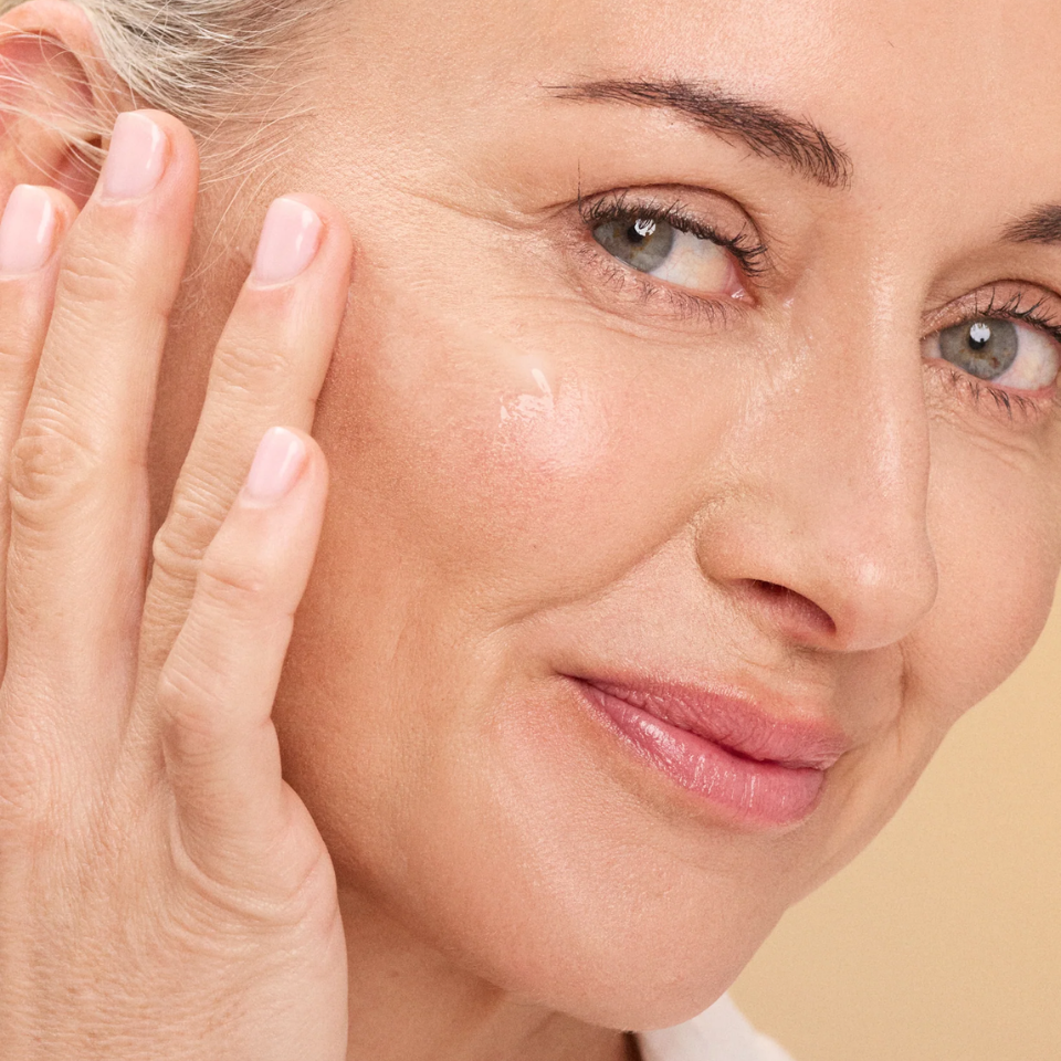 Nutri-Define Supreme Restorative Light Cream